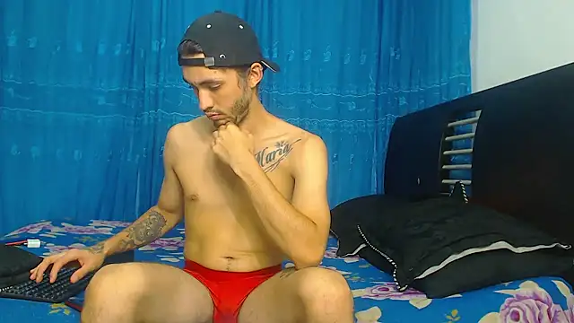 Hot Sharks  online show from October 30, 2025, 9:00 am