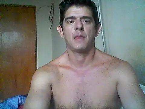 Snapshot of Marobronco chatting on July 27, 2026, 9:22 pm Marobronco online show from July 27, 2026, 9:22 pm