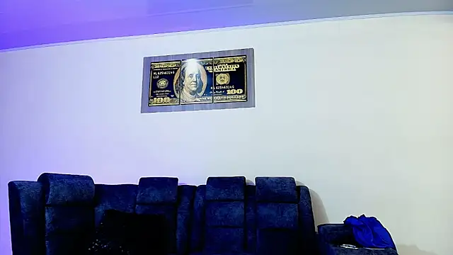 JeremyLowe online show from November 19, 2025, 4:07 pm