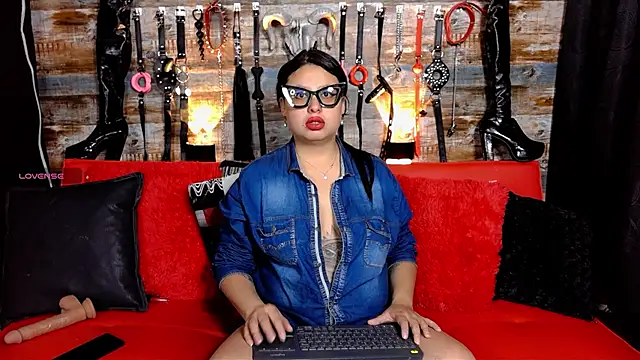 slave Rubi online show from December 6, 2024, 11:14 pm