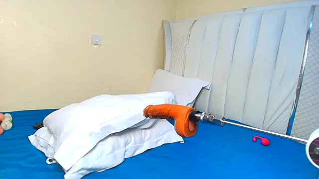 sweet essin online show from April 20, 2026, 11:06 pm