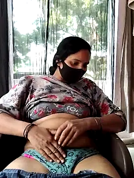 Hot-rubina online show from February 11, 2025, 9:09 am