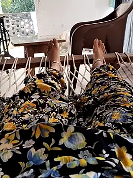 Hot-rubina online show from November 2, 2025, 9:33 am