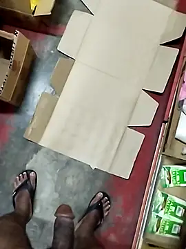 Snapshot of cenyon124 chatting on October 26, 2025, 4:02 pm cenyon124 online show from October 26, 2025, 4:02 pm