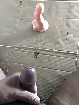 Snapshot of cenyon124 chatting on January 13, 2026, 3:50 pm cenyon124 online show from January 13, 2026, 3:50 pm