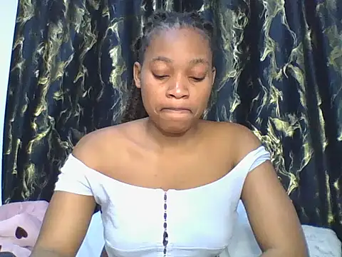  Becky002 online show from November 16, 2025, 9:48 am