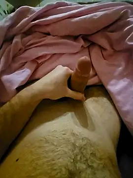 youniboy8899 online show from March 7, 2026, 8:22 am