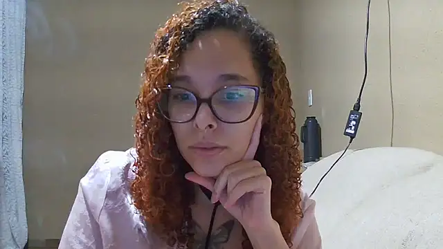 lizza monroe online show from November 21, 2025, 12:43 am