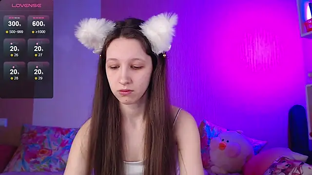 ur kitty   online show from March 11, 2025, 1:01 pm