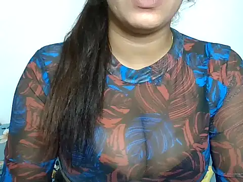 sparkling queen online show from January 16, 2025, 4:07 pm