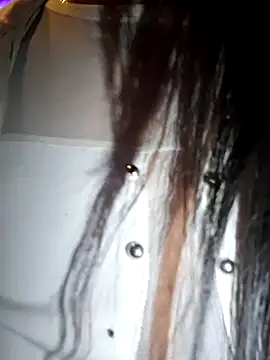 Bella keny online show from February 17, 2025, 10:36 pm