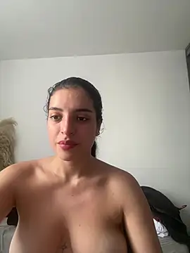 dakota le online show from July 14, 2026, 9:20 pm
