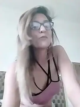 karmicQueen669 online show from April 1, 2026, 4:46 am