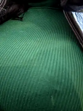 Snapshot of Genevieve143 chatting on November 27, 2025, 10:01 pm Genevieve143 online show from November 27, 2025, 10:01 pm