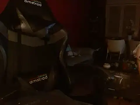 cruellaculdenfer67 online show from March 9, 2025, 9:57 pm