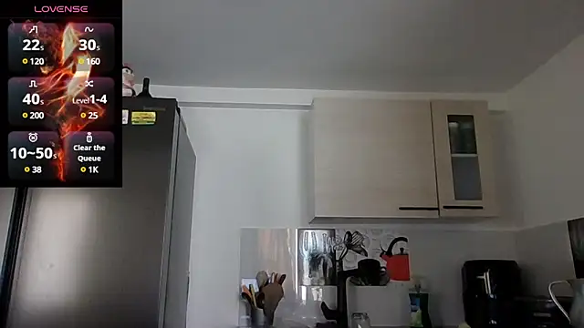 saramartinez1000 online show from January 12, 2025, 3:36 pm