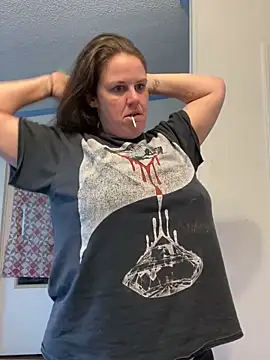 velvetta  online show from December 27, 2024, 6:20 pm