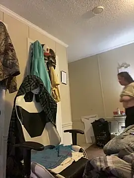 velvetta  online show from December 29, 2024, 10:25 pm