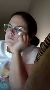 velvetta  online show from March 9, 2025, 6:39 am