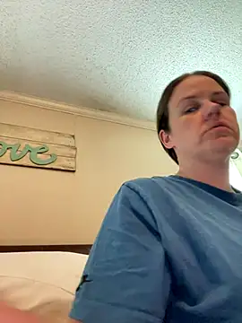 velvetta  online show from September 14, 2025, 7:46 pm