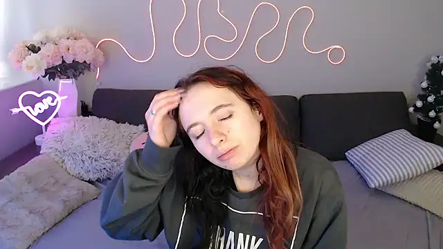 Mini Diva online show from January 9, 2026, 9:12 am