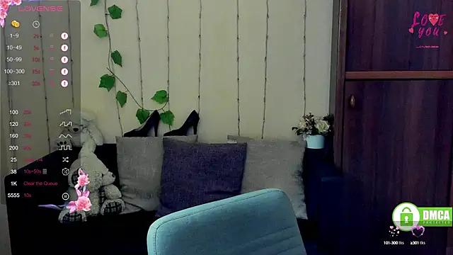 annakillianox online show from March 2, 2025, 6:27 am