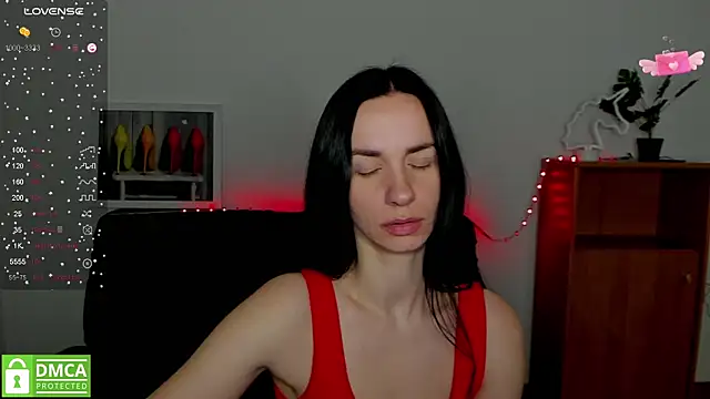 annakillianox online show from March 19, 2025, 9:28 am