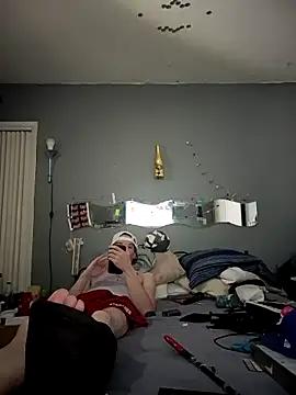 gifted723 online show from October 19, 2025, 4:35 am