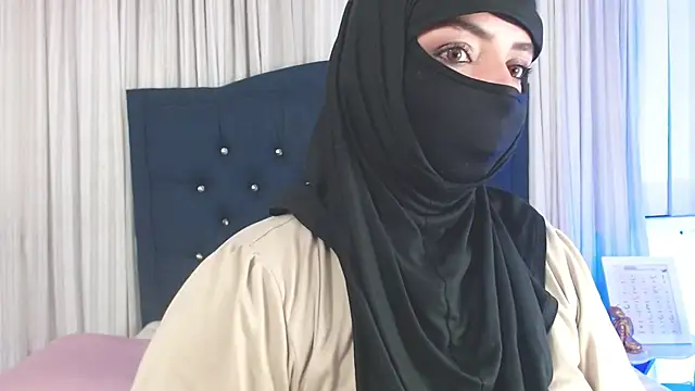 Uzra hayed online show from January 31, 2025, 1:54 am