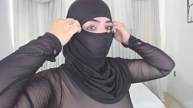 Snapshot of Uzra_hayed chatting on May 27, 2026, 3:09 pm Uzra hayed online show from May 27, 2026, 3:09 pm