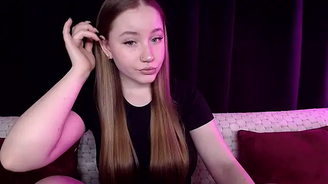 Snapshot of SindiWatsoon chatting on January 28, 2025, 11:06 am SindiWatsoon online show from January 28, 2025, 11:06 am