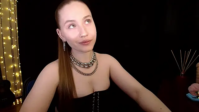 Snapshot of SindiWatsoon chatting on April 6, 2026, 5:14 pm SindiWatsoon online show from April 6, 2026, 5:14 pm