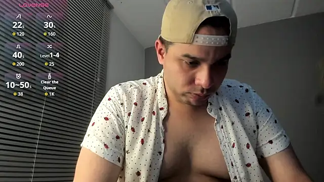 Latin boy surprisee online show from February 14, 2026, 1:24 am