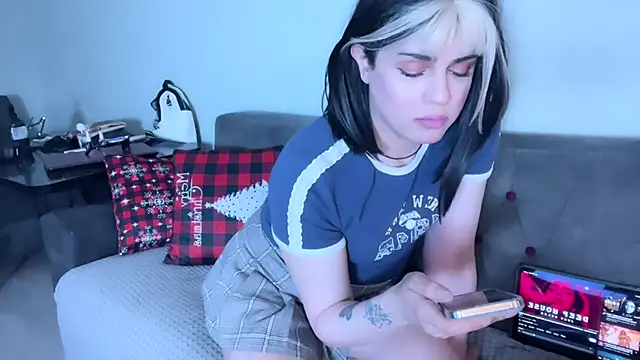 Snapshot of Arab_tgirl chatting on June 11, 2026, 10:52 pm Arab tgirl online show from June 11, 2026, 10:52 pm