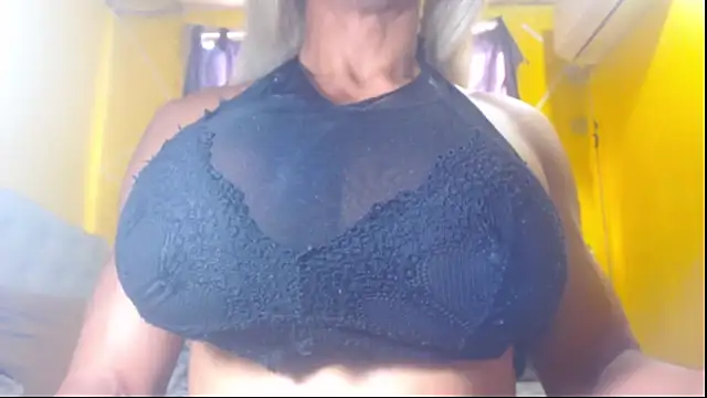 DanielaMuscleTS online show from January 14, 2025, 8:37 pm