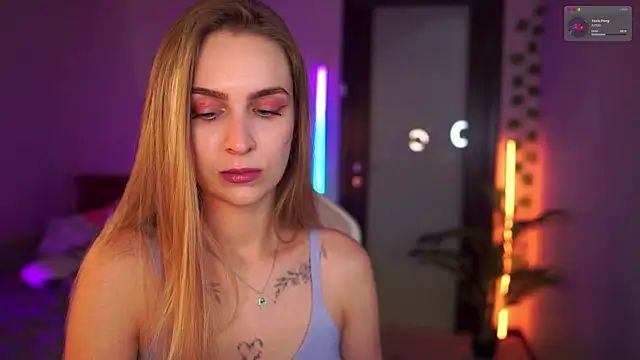 Kamila icee online show from September 27, 2025, 7:41 pm