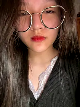 Krixxi22 online show from December 21, 2025, 5:09 pm