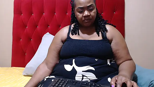 MIGHTYASSS online show from April 15, 2026, 7:59 am