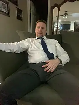 Realybigdill online show from March 31, 2026, 3:52 am