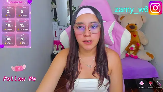 Snapshot of karla_cute01 chatting on June 3, 2026, 4:59 am karla cute01 online show from June 3, 2026, 4:59 am