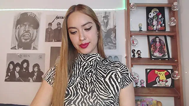 Meowlody online show from December 11, 2024, 8:18 pm