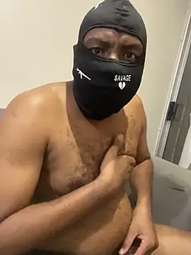 jaytee198610 online show from April 21, 2026, 9:06 pm