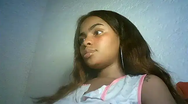 Bellabeltrann online show from December 19, 2024, 7:07 am