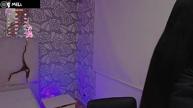 Mellani tay online show from October 3, 2025, 3:25 am