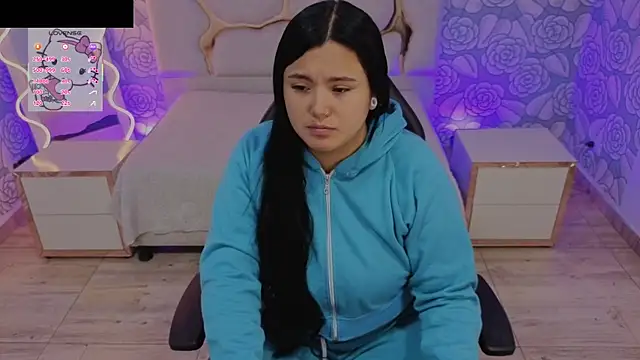 Mellani tay online show from November 20, 2025, 3:18 am