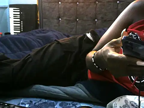 Snapshot of pointy_bloom chatting on September 10, 2025, 1:11 pm pointy bloom online show from September 10, 2025, 1:11 pm