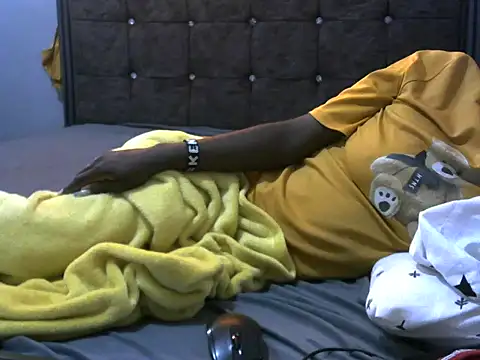 Snapshot of pointy_bloom chatting on September 15, 2025, 4:23 am pointy bloom online show from September 15, 2025, 4:23 am