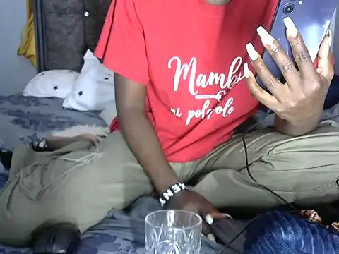 Snapshot of pointy_bloom chatting on September 20, 2025, 9:27 pm pointy bloom online show from September 20, 2025, 9:27 pm