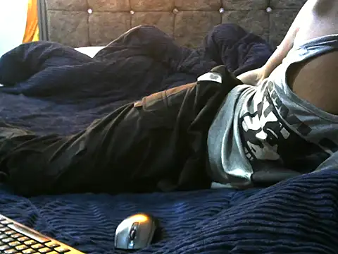 Snapshot of pointy_bloom chatting on September 25, 2025, 11:14 am pointy bloom online show from September 25, 2025, 11:14 am