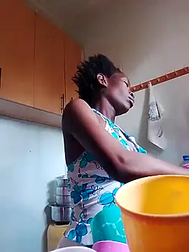 LOVELY-2BERRY online show from November 26, 2025, 8:37 am